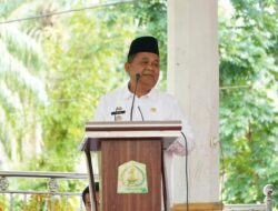 Pj.Bupati Asra Peusijuk Calon Jema’ah Haji Aceh Tamiang