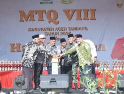 Pj. Bupati Asra Tutup MTQ Aceh Tamiang Ke VIII, Kafilah Kecamatan Seruway Pertahankan Juara Umum