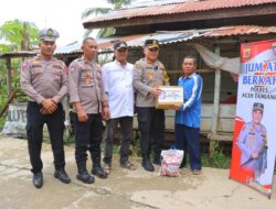 Jum’at Berkah, Kapolres Aceh Tamiang Kunjungi Dua Orang Warga Yang Membutuhkan Uluran Tangan