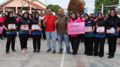 Dalam Rangka Memeriahkan Hari Kesatuan Gerak Bhayangkari Ke-73, Bhayangkari Samapta Polres Aceh Tengah Sabet Juara 1 Turnamen Bola Volly